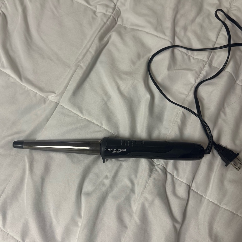 Black Curling Wand Infiniti pro conair